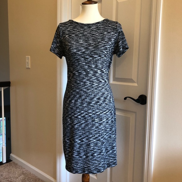 EUC - worn once. The Limited dress. - Picture 2 of 7